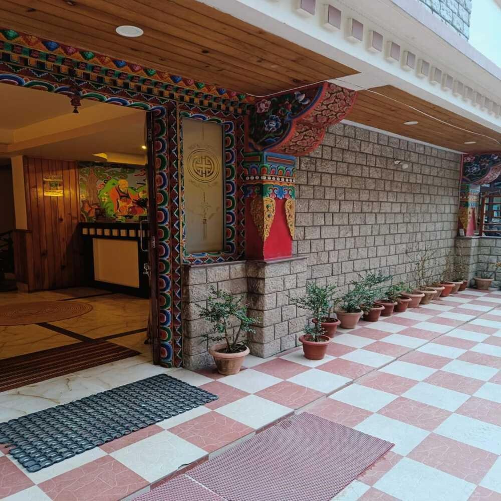 Hotel Royal Гангток Экстерьер фото